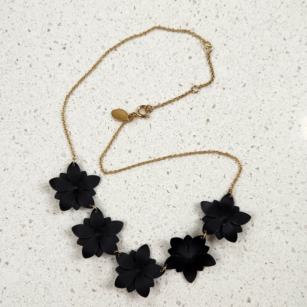 LOFT black floral statement necklace - Picture 5 of 5